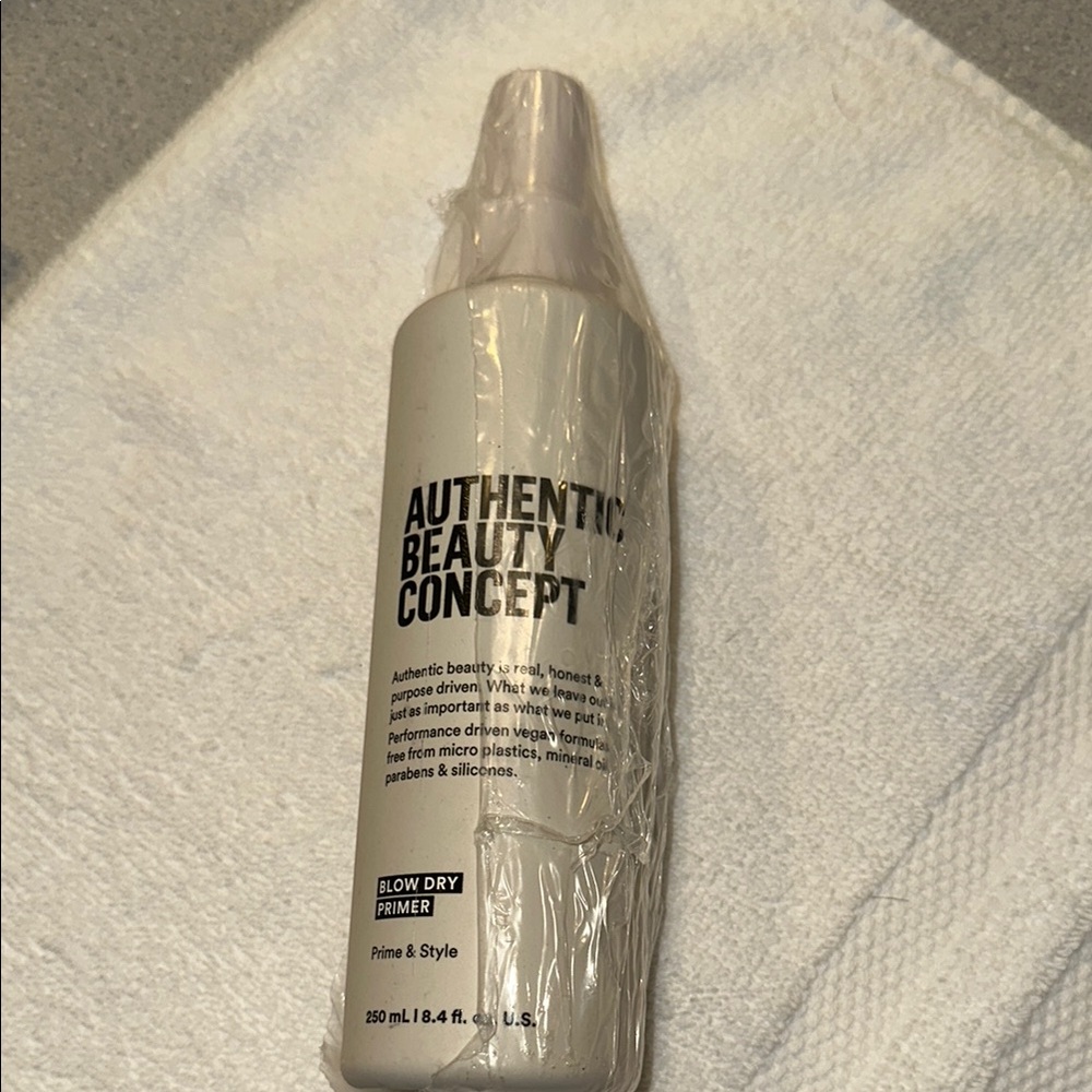 Authentic Beauty Concept- Blow Dry Primer